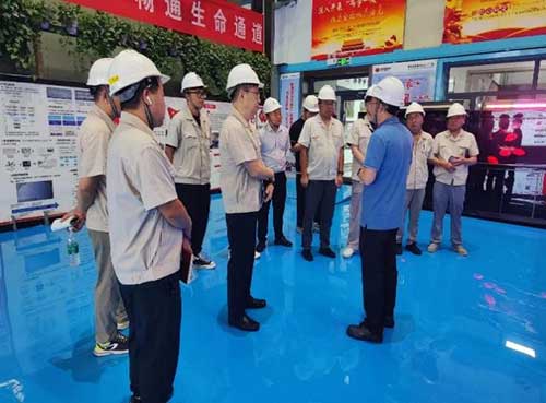 圖片2.jpg 上海創(chuàng)力集團赴神東煤炭集團設(shè)備維修中心考察學(xué)習(xí)(圖2)