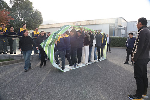 車輪滾滾4.jpg 躍動(dòng)創(chuàng)力 智勝未來(lái) | 創(chuàng)力集團(tuán)2025年主題運(yùn)動(dòng)會(huì)圓滿落幕(圖21)